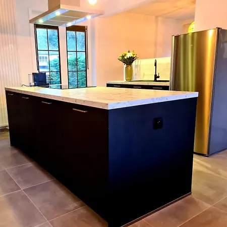 Bertha Cozy House 350m From The Dom wakacyjny
